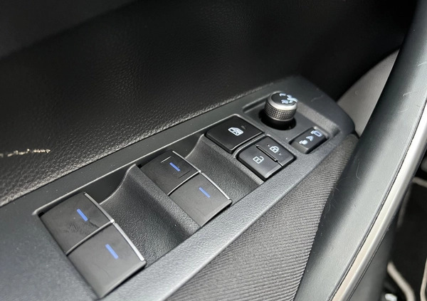 Toyota Corolla cena 100900 przebieg: 64000, rok produkcji 2022 z Orneta małe 232